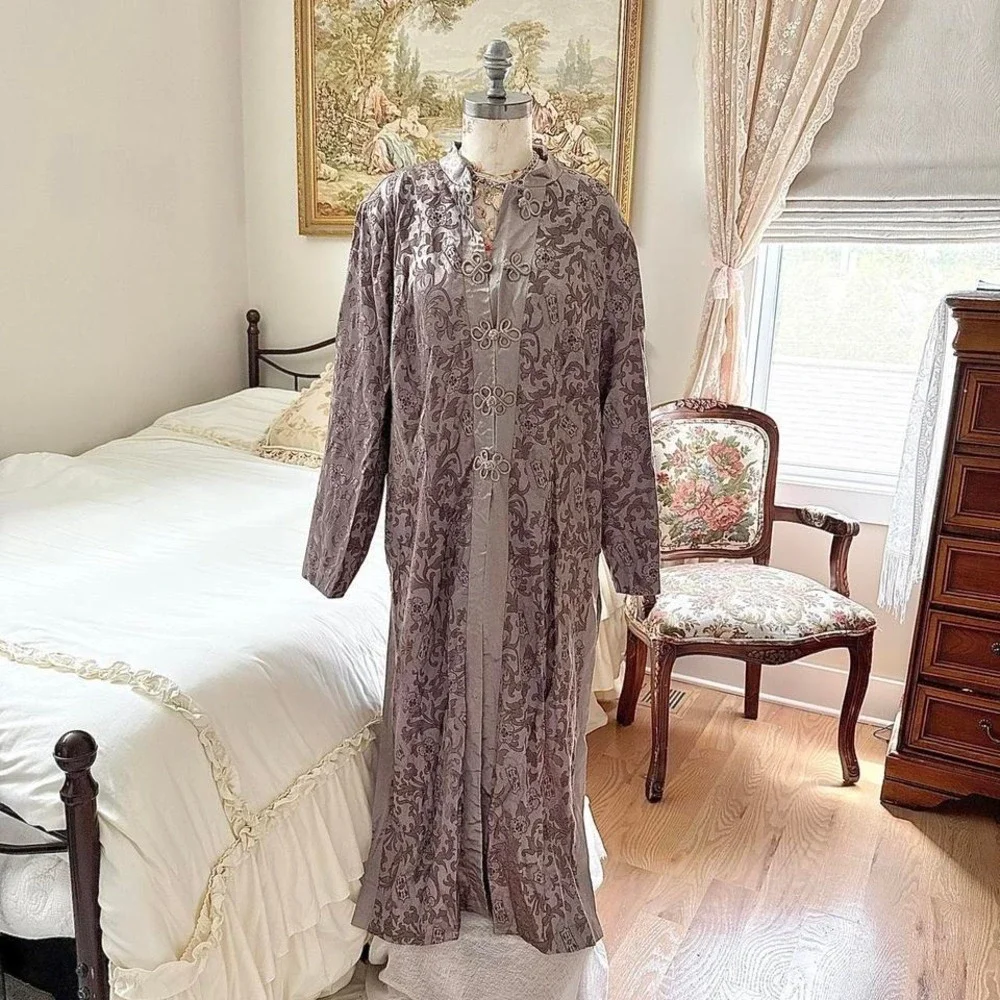 90s Halmode Plus size 22w‎ taupe silver brocade duster jacket